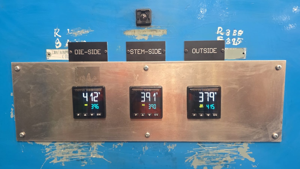 Multifunction PID/Temperature Modular Bluetooth Controller Install Pic